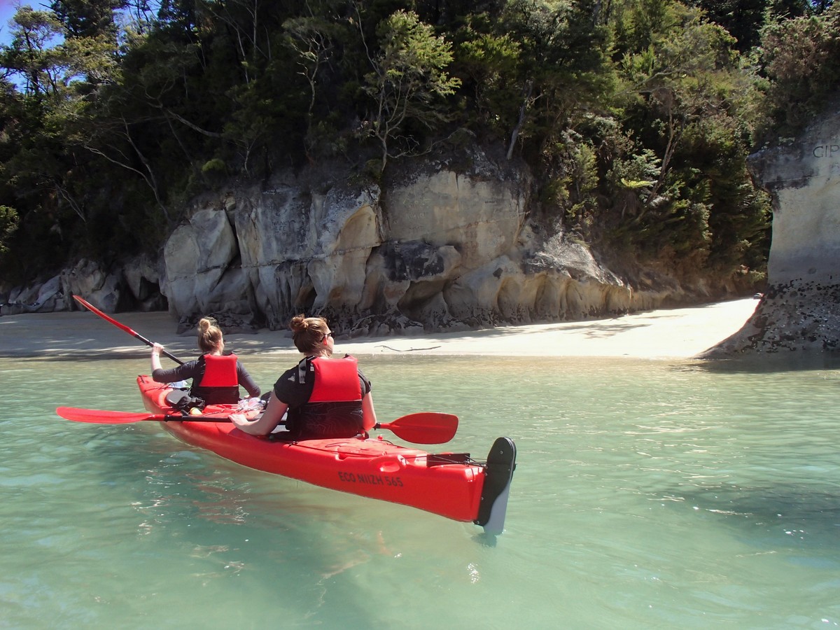 Anchorage Kayak & Walk Abel Tasman National Park